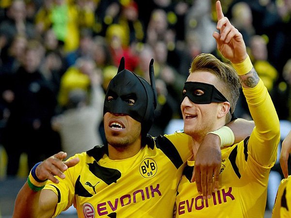 Perjalanan Emerick Aubameyang Sebagai Pesepak Bola